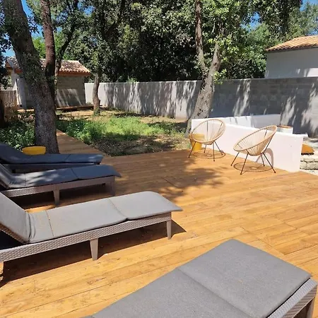 Maison - 8 A 10 Personnes Les Grenettes Villa